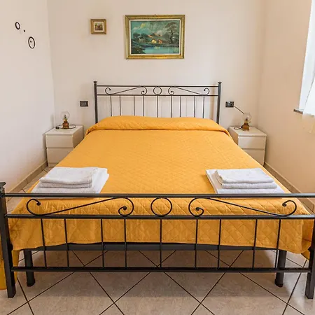 Apartment Vacation Nonno Costa Fara Novarese