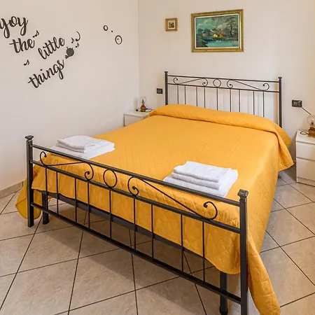 アパート Vacation Nonno Costa Fara Novarese